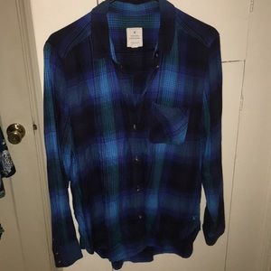 American Eagle Button down flannel